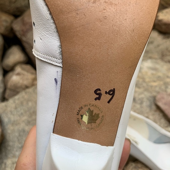 White Leather Women's Shoes Size 6.5 Classic Career Cutout Clean Quiet Luxury - Picture 6 of 7